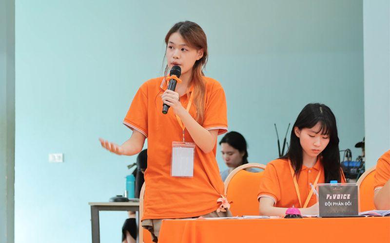 luyện thập phong thái để nâng cao kỹ năng thuyết trình
