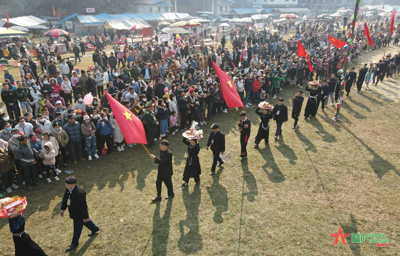 van ban hoi long tong jpg