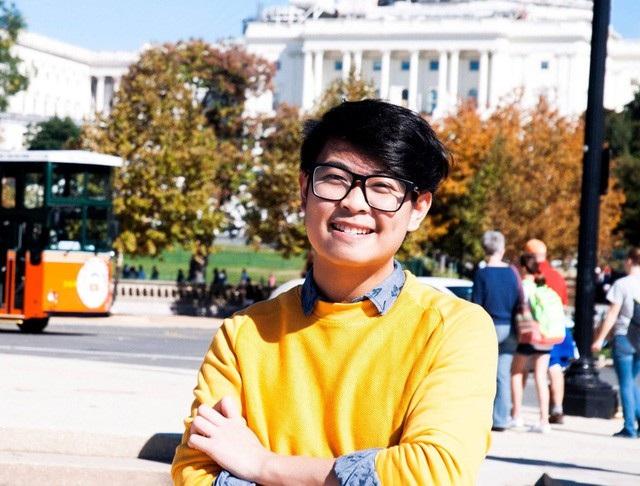 Nguyễn Siêu - tác giả bài viết, tốt nghiệp bằng Cử nhân Điện ảnh và Truyền thông tại đại học Vassar, New York (top 12 nước Mỹ) loại xuất sắc (GPA: 3.9/4.0), hiện làm việc tại tập đoàn truyền thông Paramount Network, Mỹ.