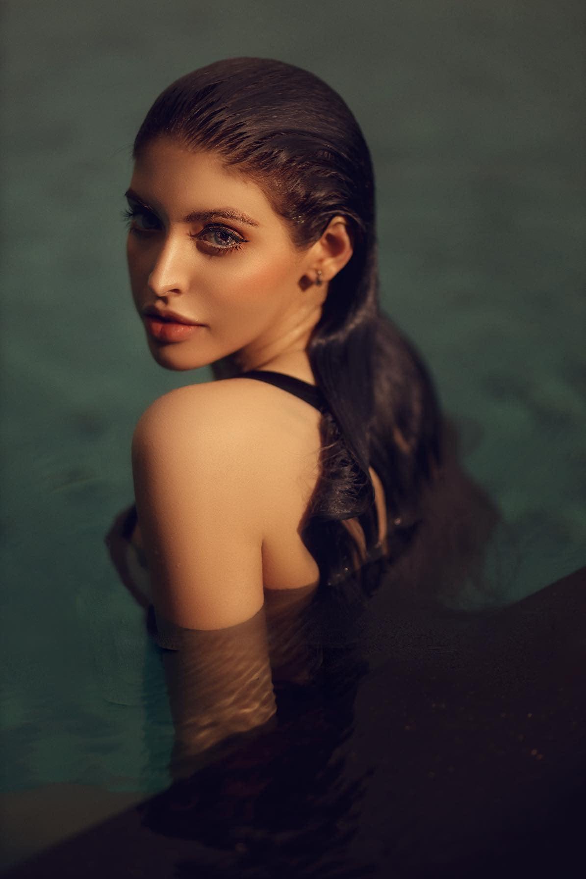 andrea aybar sexy 1 jpg