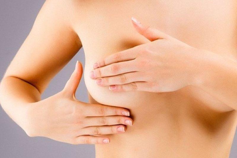 Bệnh nhân ung thư vú có sự thay đổi kích thước vú
