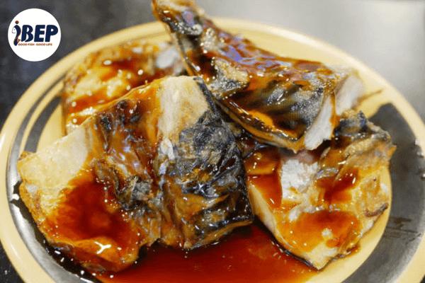 Cá saba sốt teriyaki