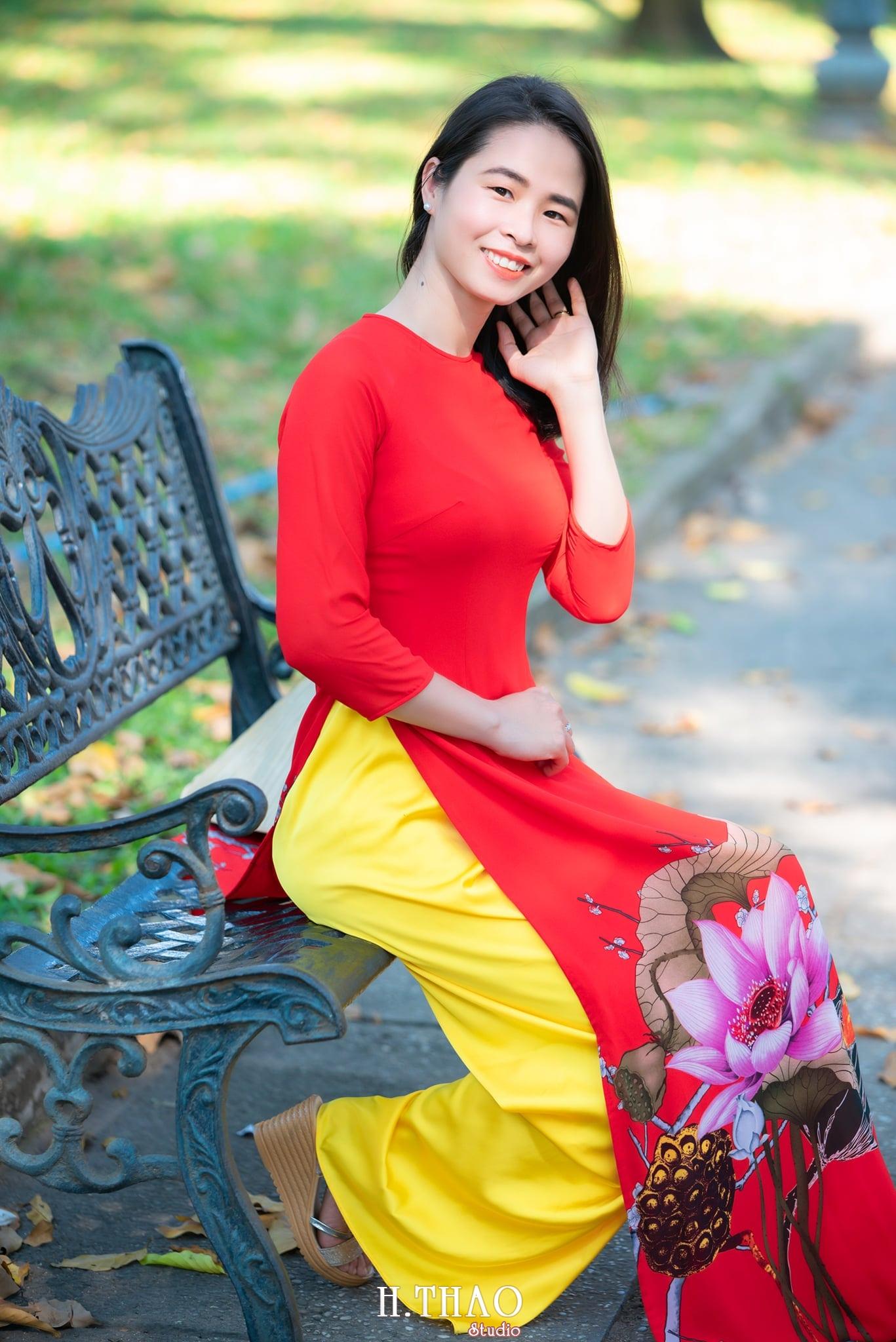 Ao dai 10 1 - Tổng hợp album ảnh áo dài chụp tại nhà thờ Đức Bà - HThao Studio