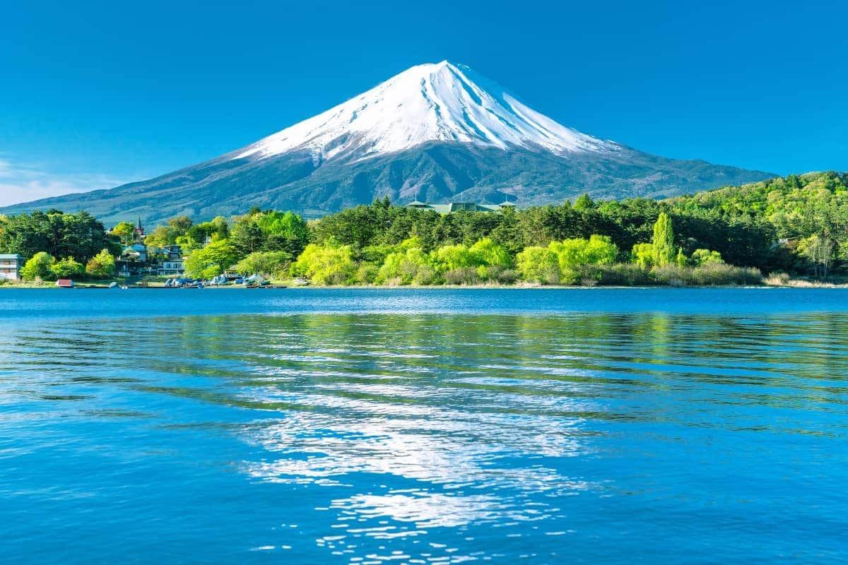vi-tri-dia-ly-va-vai-tro-cua-yamanashi