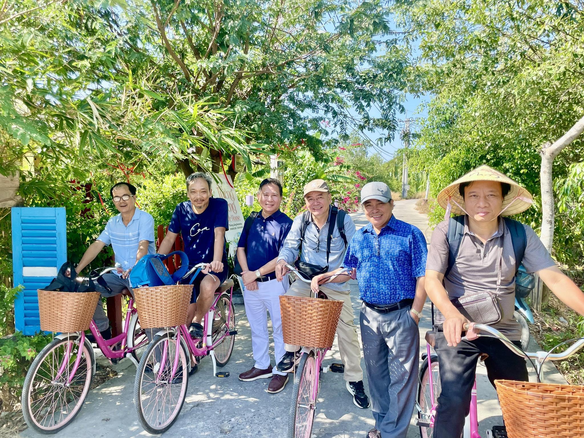 Chùm thơ về những dòng sông