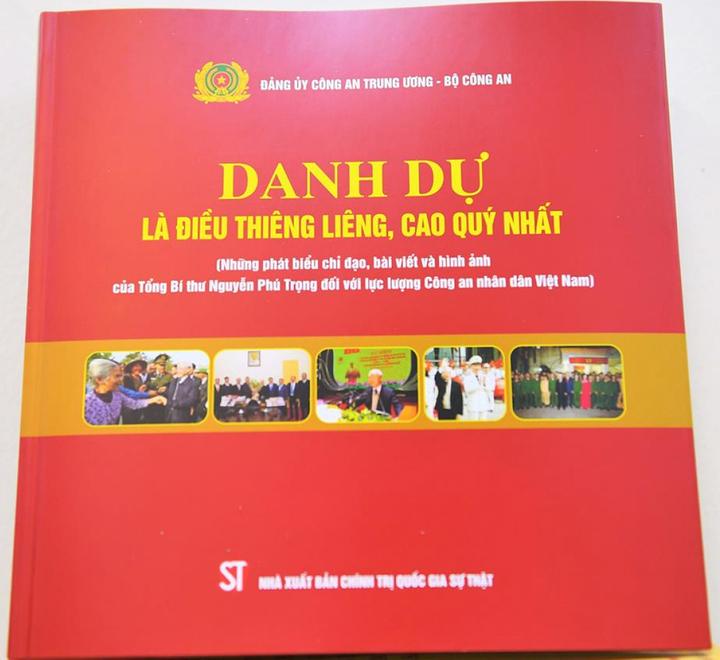 Ra mắt sách