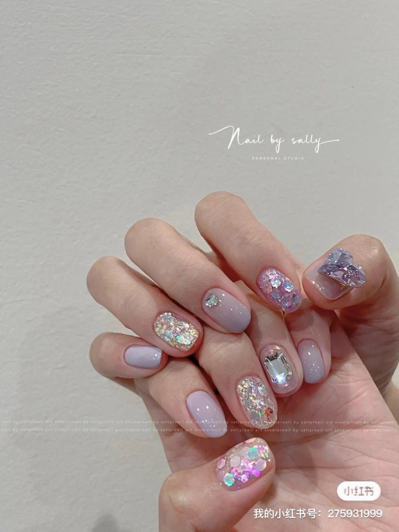 nail màu tím