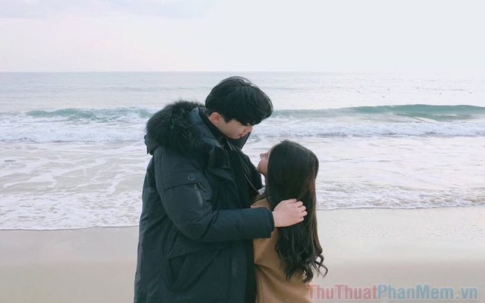 nghe noi anh thich mau xanh la png