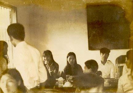 anh phia sau lung jpg