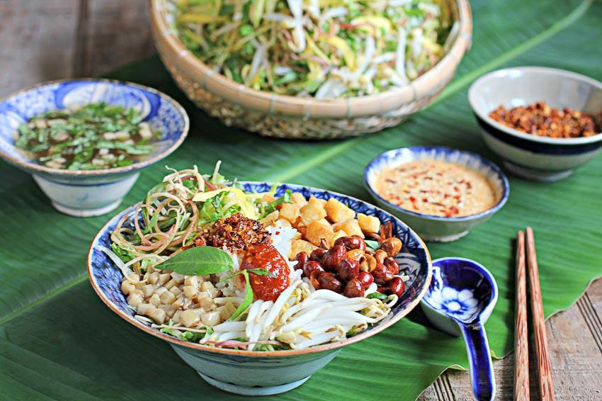 cơm hến xứ Huế 2