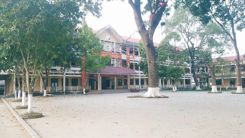 thpt vinh loc 1 jpg