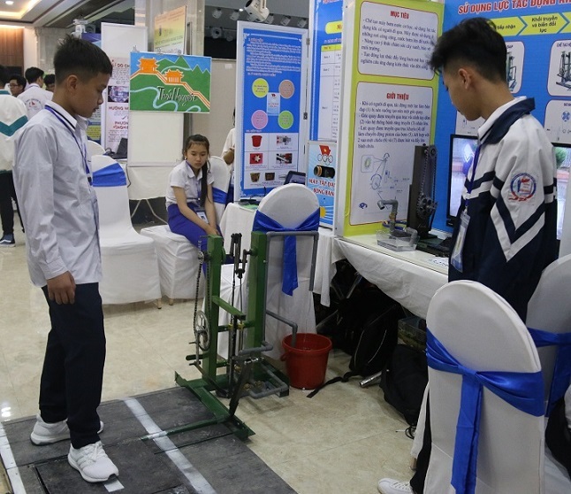 thi khoa học kỹ thuật,sáng tạo khoa học kỹ thuật,intel isef 2018,sáng chế khoa học