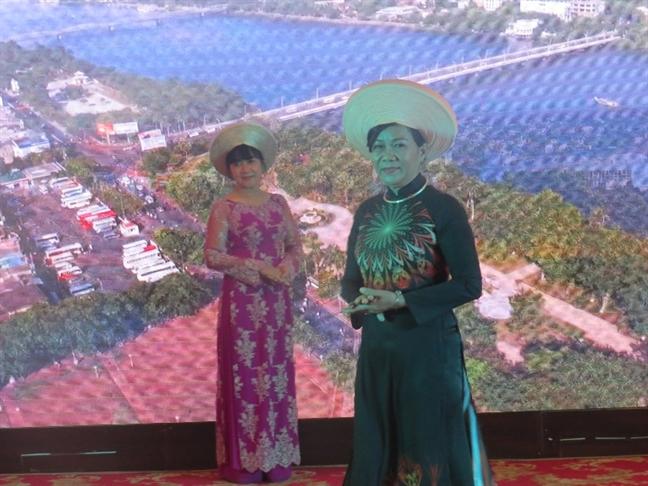 nguoi mau vu to 1 jpg